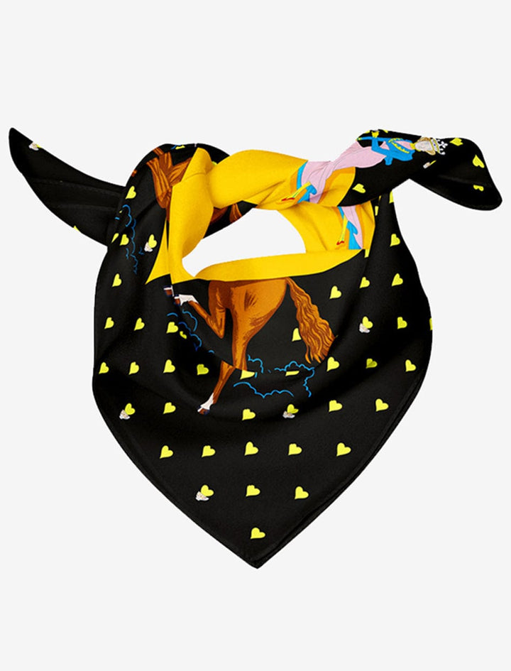 Foulard carré I Coeurs jaune sur fond noir / 53x53cm / Unisexe