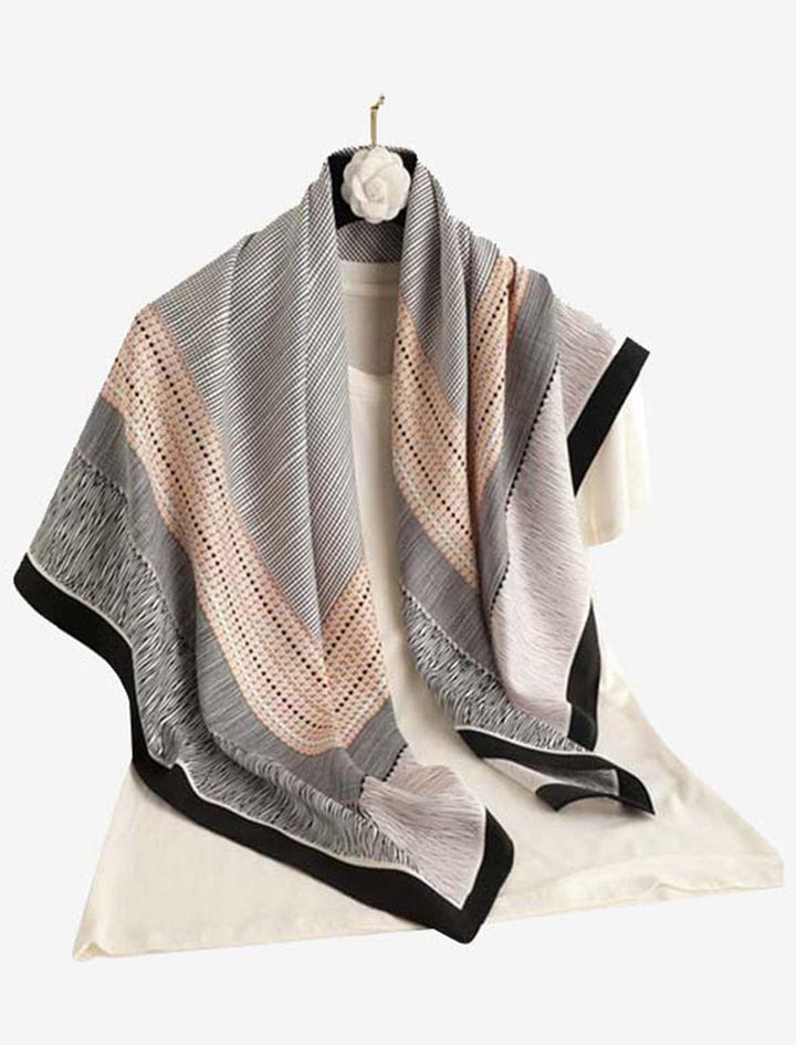  Foulard Tête I Grey / Gris avec liseré noir / 90x90cm / Femme